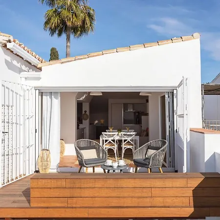 Genteel La Casita Holiday home